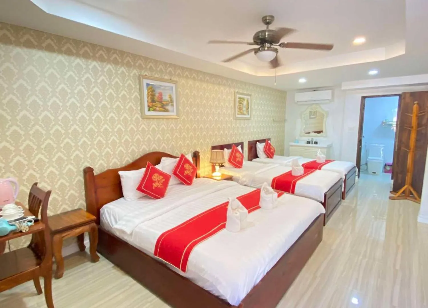 Luang Prabang Golden Lotus Namkhan View Hotell Luang Prabang